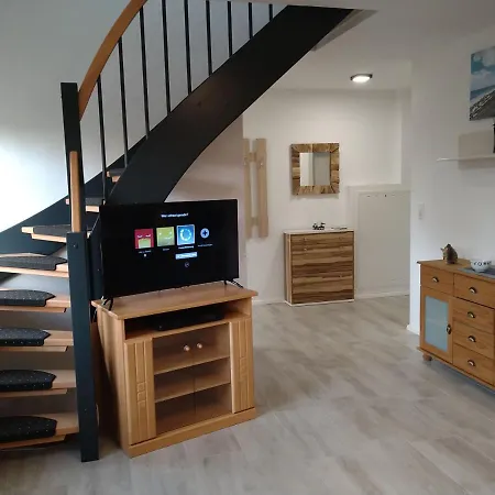 Lägenhet Doppelhaushaelfte Seute Deern Esgrus