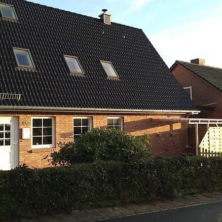 Doppelhaushaelfte Seute Deern Lägenhet Esgrus