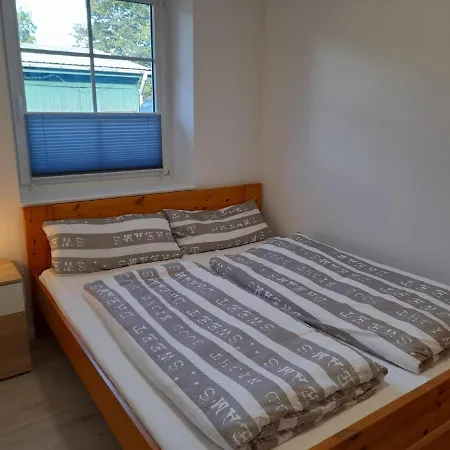 Doppelhaushaelfte Seute Deern * Esgrus